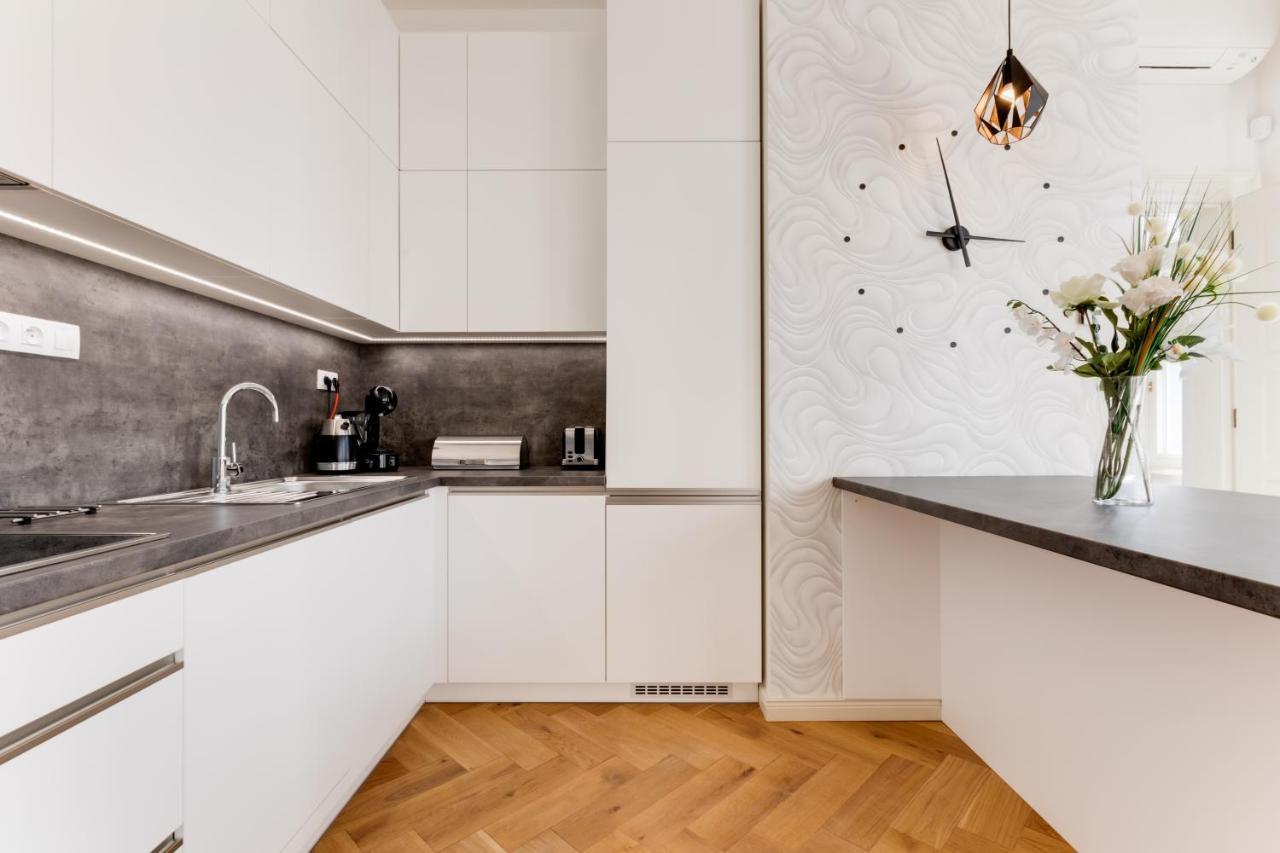 Andel Design Duplex, Ac, Garage Apartman Prága Kültér fotó