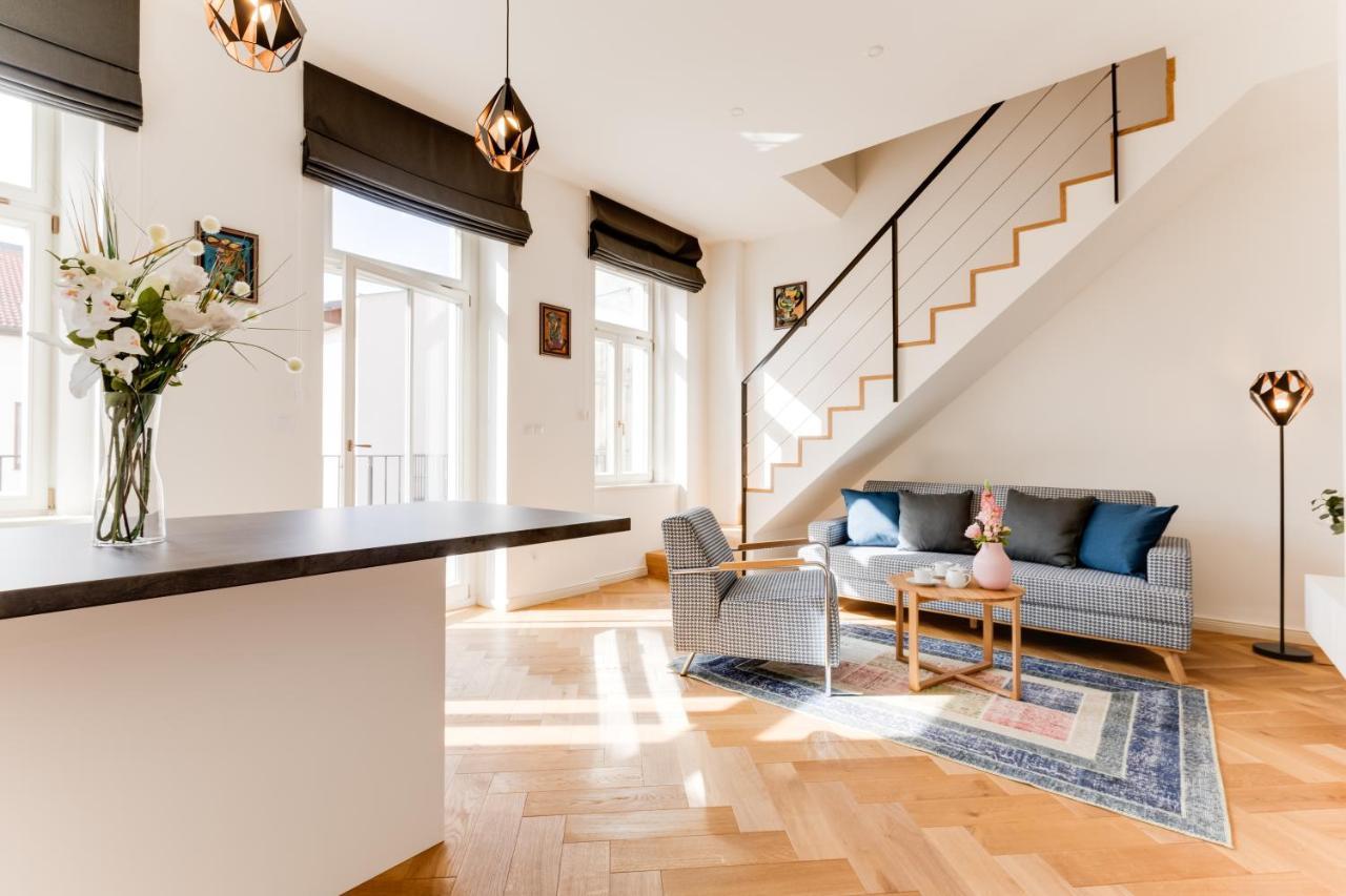 Andel Design Duplex, Ac, Garage Apartman Prága Kültér fotó